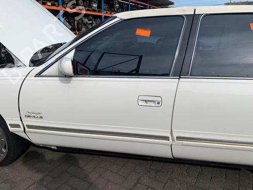 Porta frente esquerda Porta frente esquerda CADILLAC DEVILLE 4.6 Concours (279 hp) 39885558 39885558