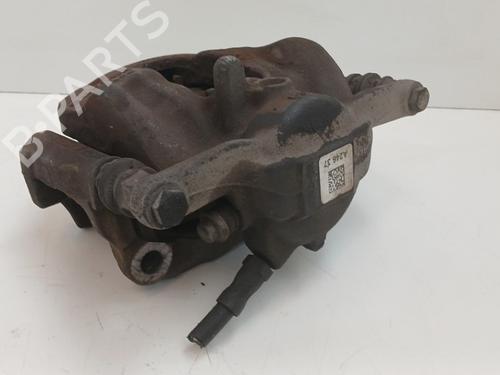 Pinza freno delantera izquierda Pinza freno delantera izquierda MERCEDES-BENZ A-CLASS (W176) A 180 (176.042) (122 hp) 37435698 37435698