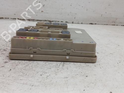 Used Fuse box Fuse box 36931454 36931454