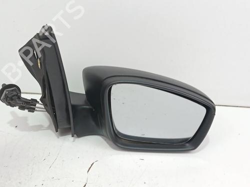 right-mirror-vw-up-121-122-bl1-bl2-bl3-123-2011-36922882 main image