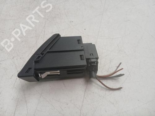 Warning switch AUDI A4 B8 Avant (8K5) 2.0 TDI | BP39686837I22 - Image 2
