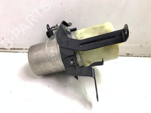 Used Steering pump Steering pump 39003658 39003658