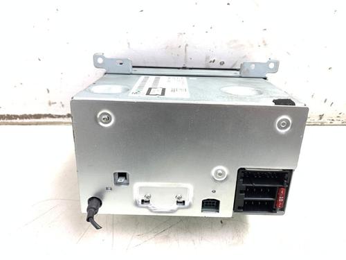 Used Radio Radio 38506889 38506889