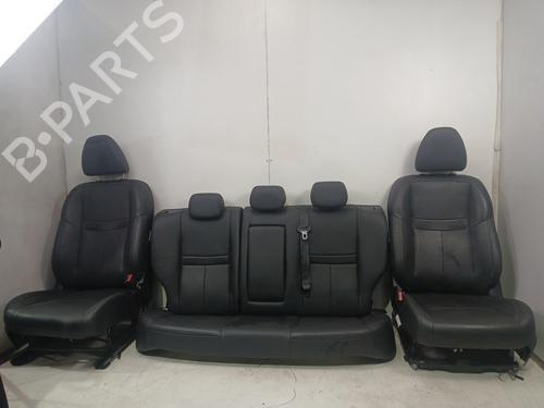 Used Seats set Seats set NISSAN QASHQAI II (J11, J11_) 1.2 DIG-T (115 hp) 40153188 40153188
