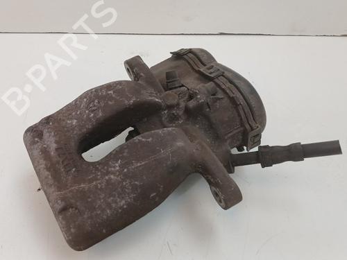 Pinza freno trasera izquierda Pinza freno trasera izquierda MERCEDES-BENZ A-CLASS (W176) A 180 (176.042) (122 hp) 37435699 37435699