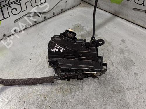 front-right-lock-renault-clio-v-b7_-2019-36918257 main image