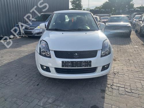 Used Right front shock absorber Right front shock absorber SUZUKI SWIFT III (MZ, EZ) 1.3 (RS413, ZC11S) (92 hp) 39885523 39885523