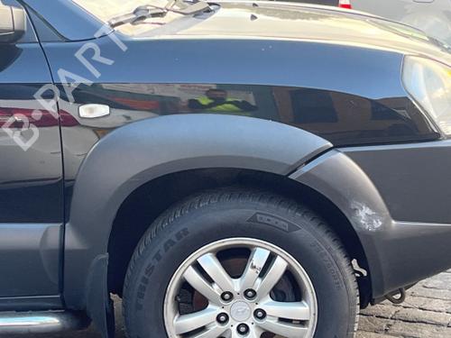Used Right front fenders Right front fenders HYUNDAI TUCSON (JM) 2.0 (141 hp) 40606131 40606131