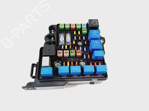 Used Fuse box Fuse box 36919928 36919928