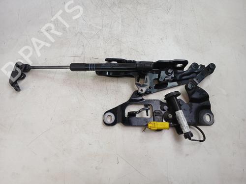Used Hinge/Door check strap Hinge/Door check strap 39140443 39140443