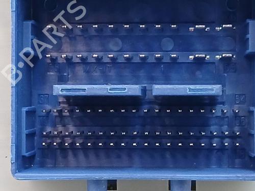 Fuse box VOLVO V60 I (155) D4 | BP36932753E1 - Image 9