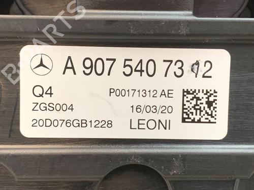 Fuse box MERCEDES-BENZ SPRINTER 3,5-t Van (B907, B910) 319 CDI RWD (907.633, 907.635, 907.637) | BP38614388E1 - Image 4