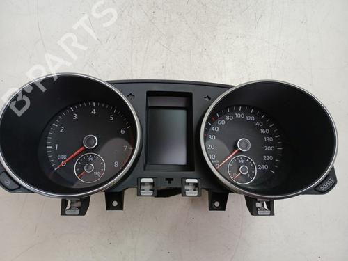 Used Instrument cluster Instrument cluster VW GOLF VII (5G1, BQ1, BE1, BE2) 1.2 TSI (105 hp) 39237913 39237913
