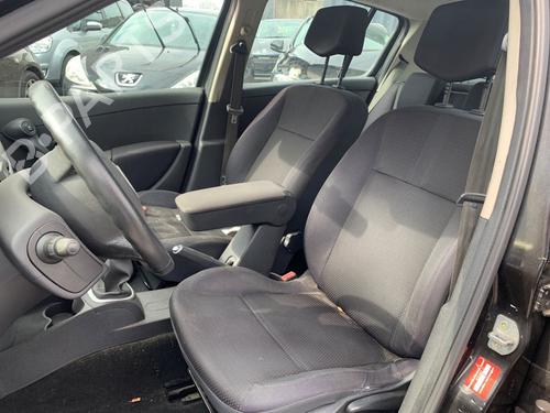 Used Rear right seatbelt Rear right seatbelt 36931648 36931648