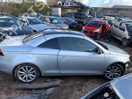 Used Fuel flap Fuel flap 36930532 36930532