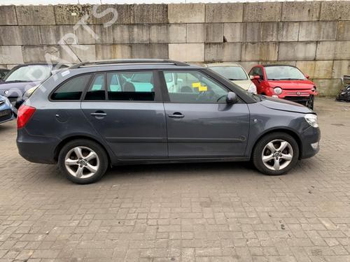 rubber-door-seal-skoda-fabia-ii-combi-545-2007-2008-2009-2010-2011-2012-2013-2014-36930852 main image