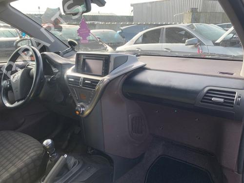 Pedal Pedal TOYOTA IQ (_J1_) 1.0 (KGJ10_, KGJ10R) (68 hp) 36929704 36929704