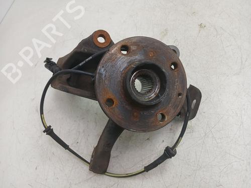 Used Right front steering knuckle Right front steering knuckle TOYOTA AYGO (_B4_) 1.0 (KGB40) (69 hp) 40279227 40279227
