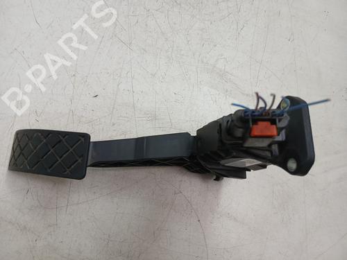 Used Pedal Pedal 39208608 39208608