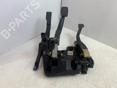 Used Pedal Pedal CHEVROLET SPARK (M300) 1.0 LPG (65 hp) 39943701 39943701