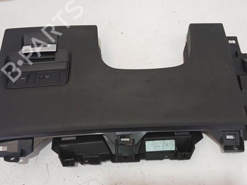 switch-land-rover-range-rover-evoque-l551-2018-36925236 main image