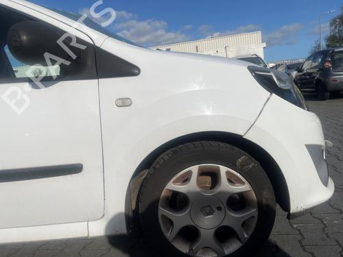 Used Right front fenders Right front fenders RENAULT TWINGO II (CN0_) 1.2 (CN0D) (58 hp) 39710969 39710969