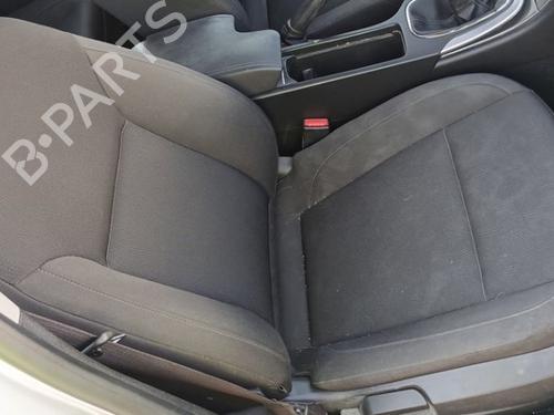 Used Front right seatbelt Front right seatbelt 36929847 36929847