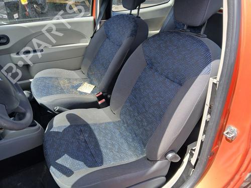 rear-right-seatbelt-renault-twingo-ii-cn0_-2007-36932455 main image