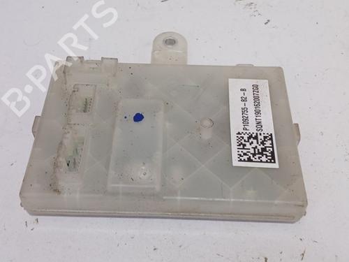 Used Control unit Control unit TESLA MODEL 3 (5YJ3) EV AWD (351 hp) 40282531 40282531