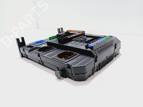 Used Fuse box Fuse box 36921212 36921212