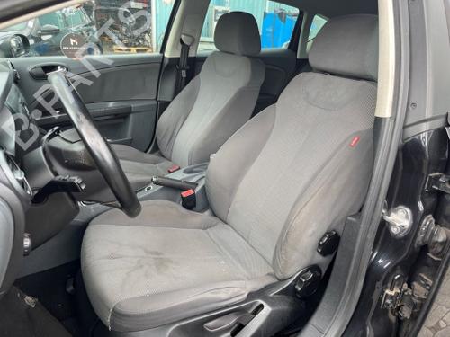 Used Front right seatbelt Front right seatbelt SEAT LEON (1P1) 1.6 (102 hp) 40299073 40299073