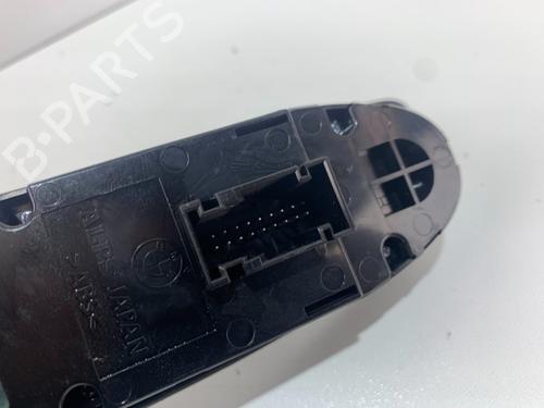 Switch BMW 1 (E87) 116 i | BP36919180I30 - Image 3