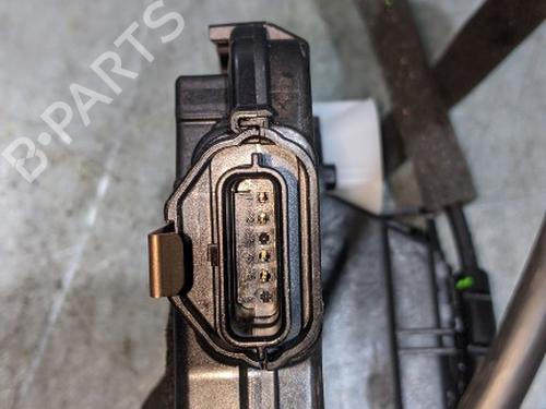 front-left-lock-renault-clio-v-b7_-2019-36918264 main image