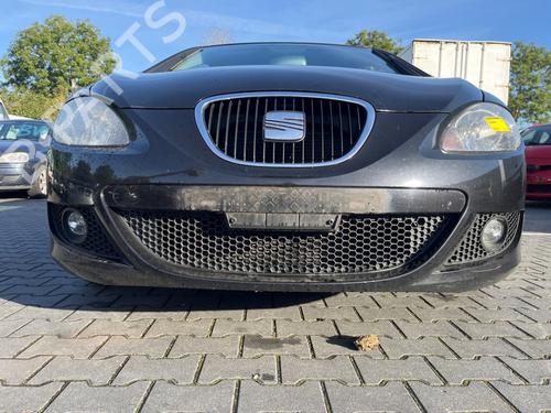 Used Front bumper Front bumper SEAT LEON (1P1) 1.6 (102 hp) 39908532 39908532