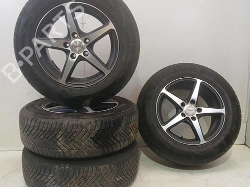 Set di cerchi Set di cerchi CHRYSLER VOYAGER IV (RG, RS) 2.8 CRD (150 hp) 36932599 36932599