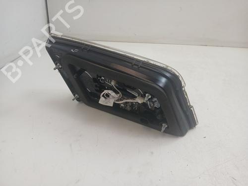 Right taillight TESLA MODEL S (5YJS) 90D AWD | BP38757922C35 - Image 4