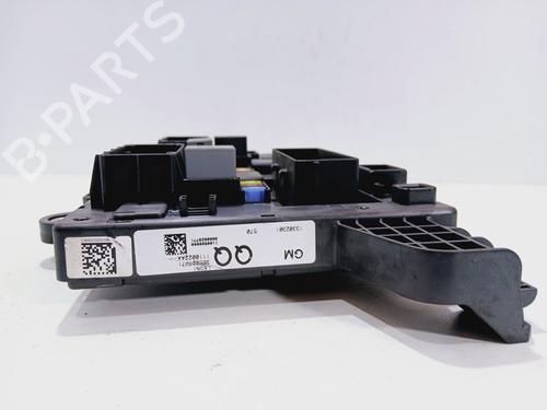 Fuse box OPEL ASTRA J (P10) 2.0 CDTI (68) | BP36921038E1 - Image 3