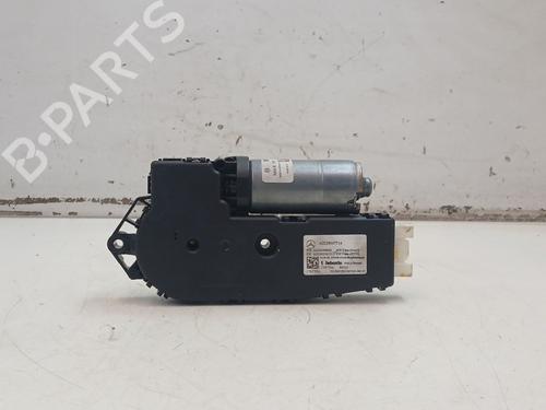 Used Sunroof engine Sunroof engine MERCEDES-BENZ S-CLASS (W222, V222, X222) S 400 d 4-matic (222.035, 222.135) (340 hp) 37760057 37760057