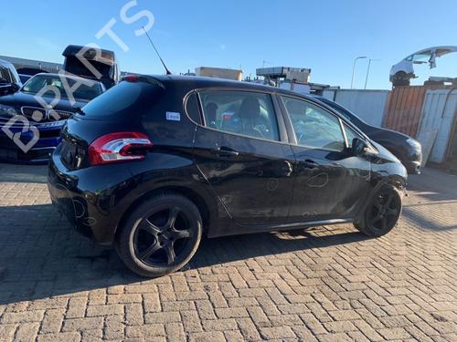 Bagaksel Bagaksel PEUGEOT 208 I (CA_, CC_) 1.2 VTI 82 (82 hp) 36929366 36929366