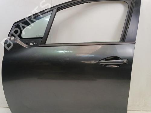 Used Left front door Left front door 39069418 39069418