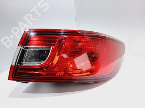 right-taillight-renault-clio-iv-bh_-2012-2013-2014-2015-2016-2017-2018-2019-2020-2021-36920710 main image