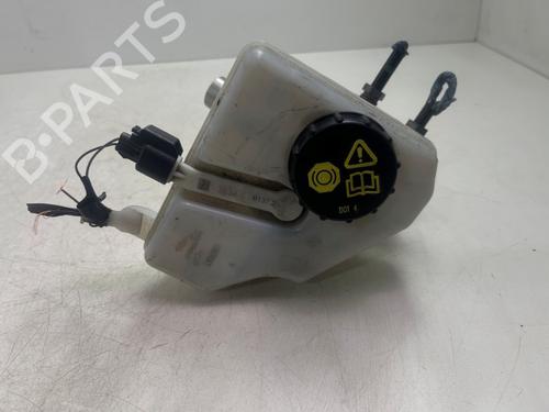 Brake master cylinder JAGUAR XE (X760) 2.0 D | BP39943637M77 - Image 3