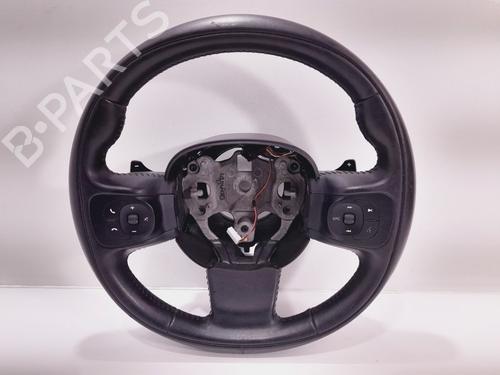 steering-wheel-fiat-500l-351_-352_-2012-36929581 main image