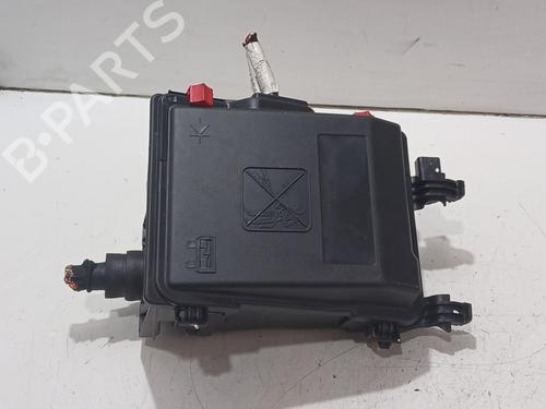 Used Fuse box Fuse box 36922914 36922914