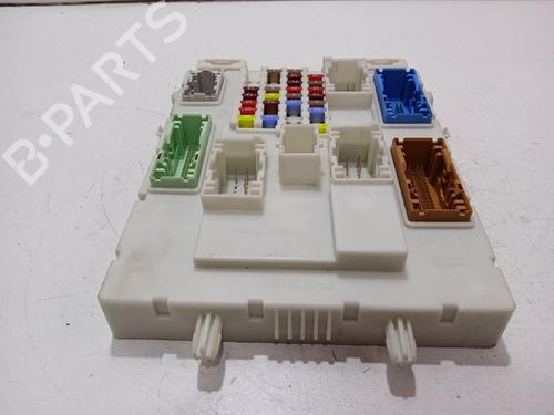 Fuse box VOLVO V40 Hatchback (525) D2 | BP36929887E1 - Image 3