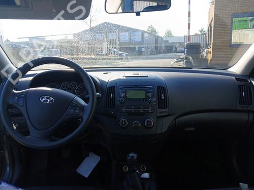 Used Climate control Climate control HYUNDAI i30 Estate (FD) 1.4 (109 hp) 40279238 40279238