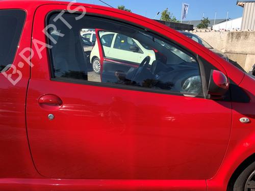 Used Right front door Right front door 39069429 39069429