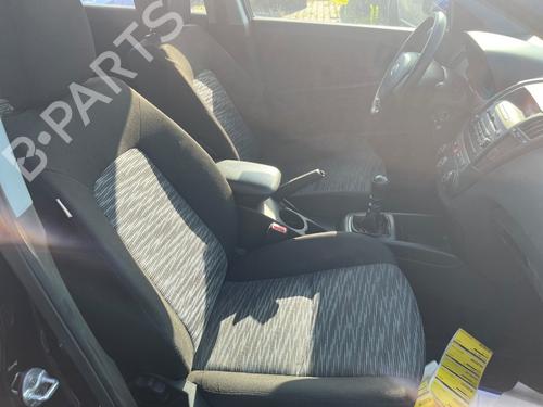 Used Front right seatbelt Front right seatbelt 37516640 37516640