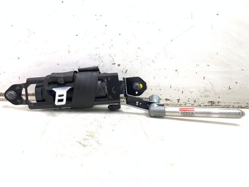 Used Front right seatbelt Front right seatbelt 38506685 38506685