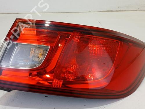 right-taillight-renault-clio-iv-bh_-2012-2013-2014-2015-2016-2017-2018-2019-2020-2021-36924119 main image